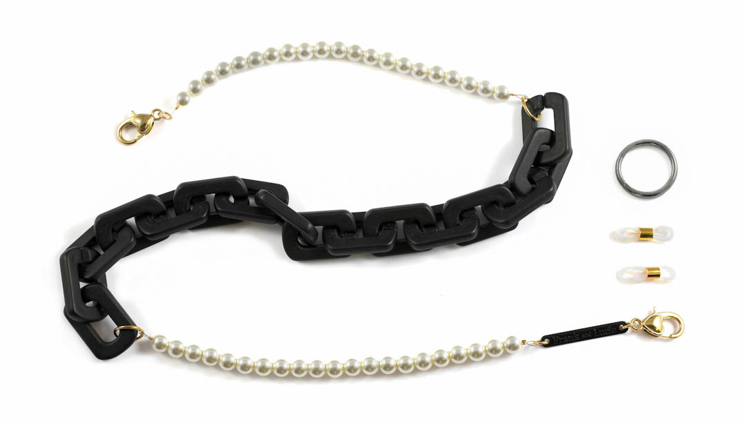 Extravagant Chain Onyx Pearl